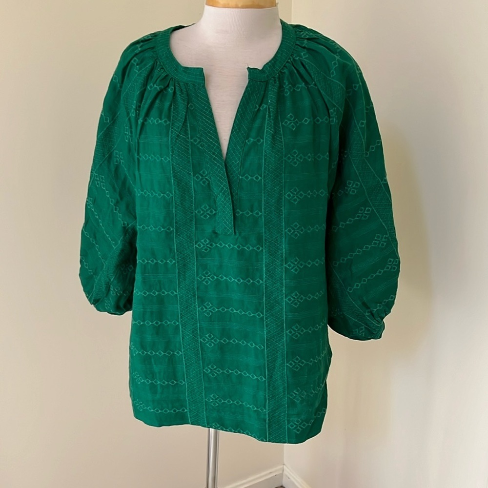 Zoe Kratzmann Sz 3, Holiday Green Motto Linen Top.